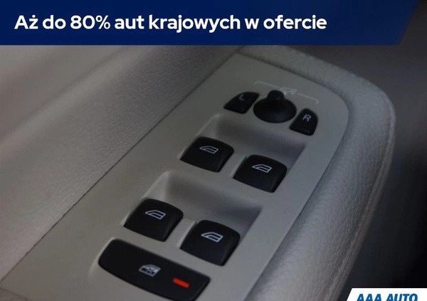 Volvo V60 cena 122000 przebieg: 72000, rok produkcji 2020 z Władysławowo małe 326